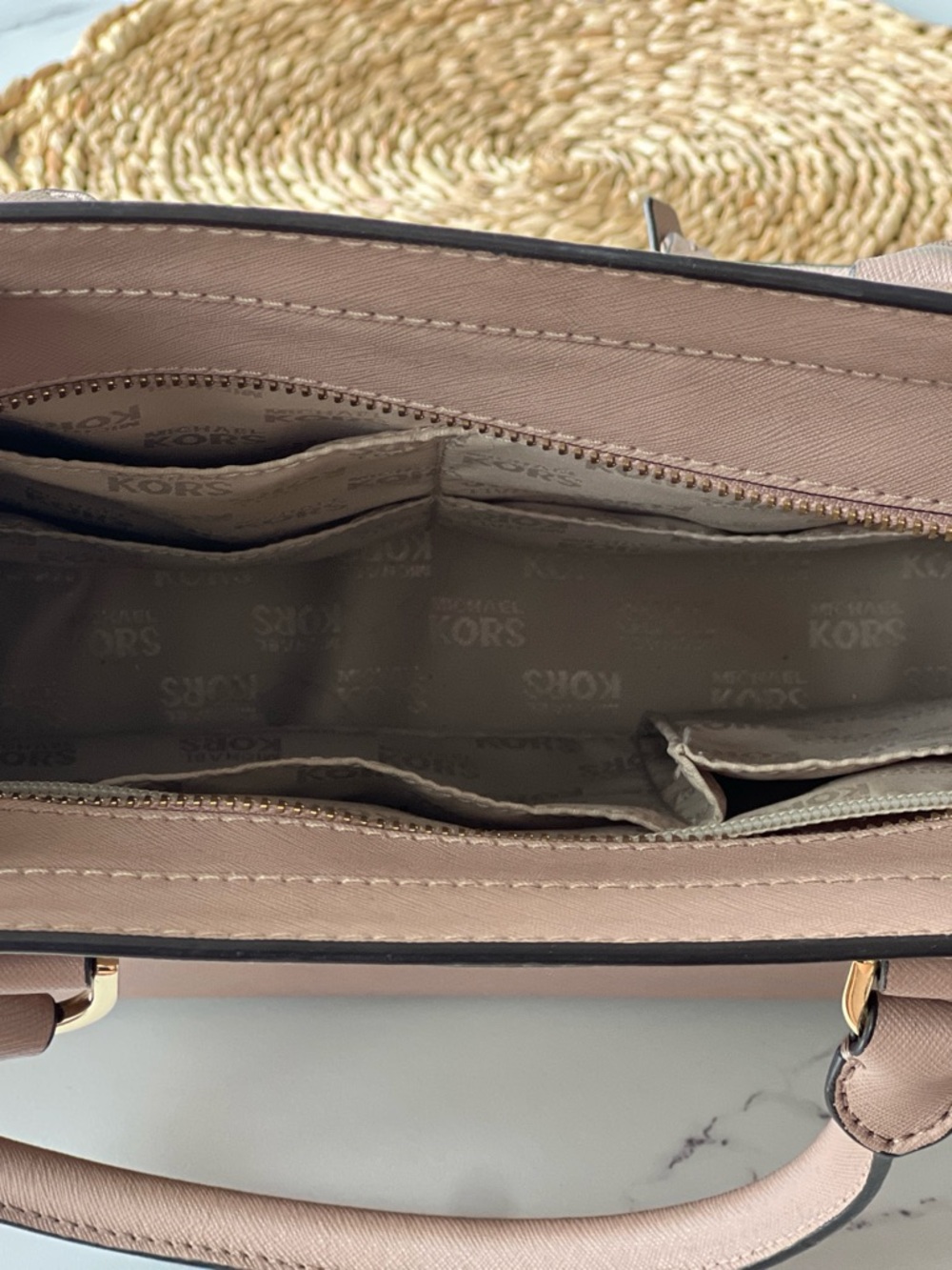 Michael Kors Dusty Rose Saffiano Satchel with Gold Hardware - Picture 4 of 5